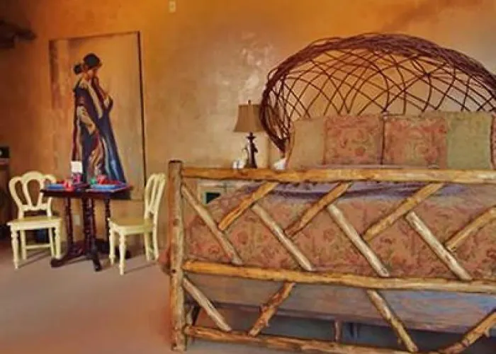Hotel Adobe Grand