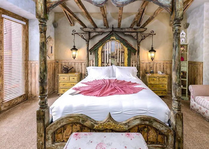 Adobe Grand Hotel