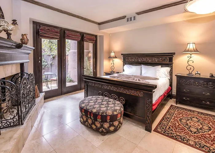 Adobe Grand Hotel