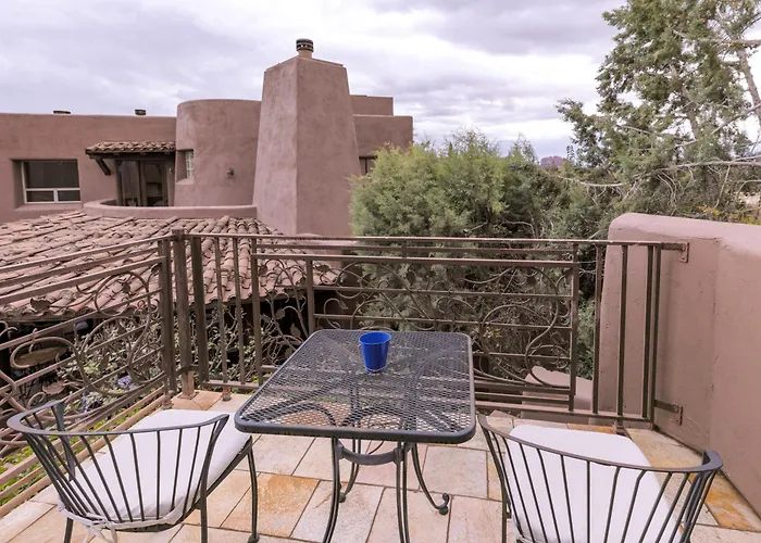Hotel Adobe Grand
