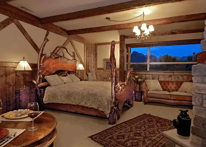 Hotel Adobe Grand