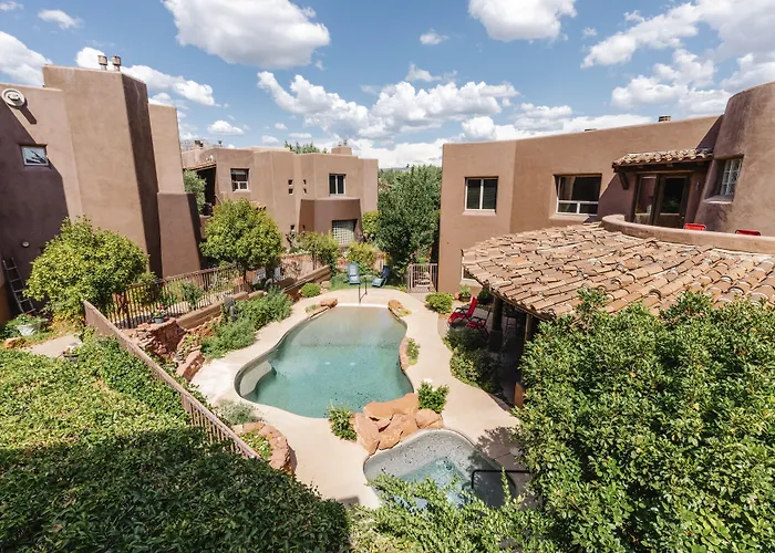 Hotel Adobe Grand 4*